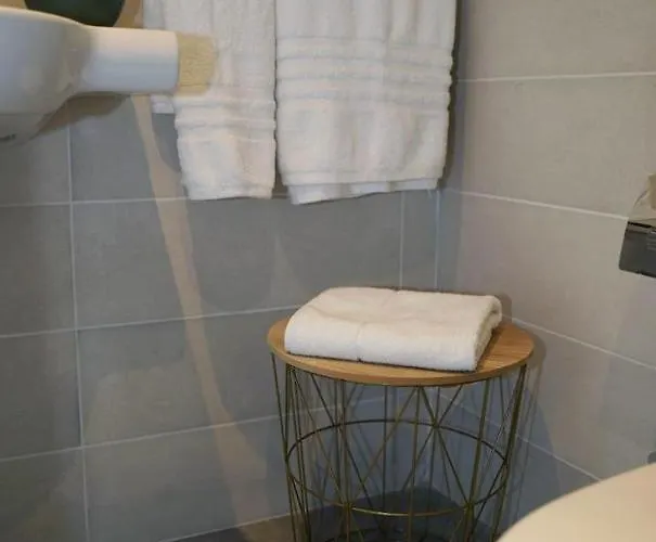 Casa de hóspedes Capital By Vallettastay 3*