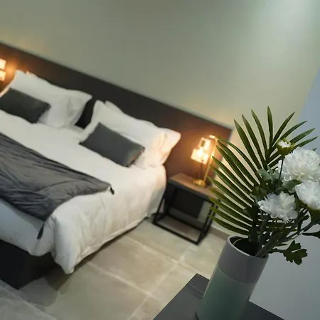 Гостевой дом Capital By Vallettastay