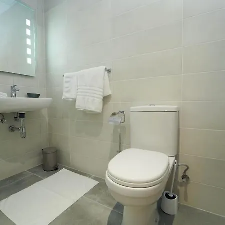 Capital By Vallettastay Валетта