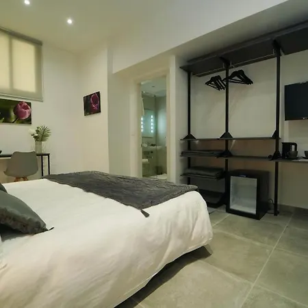 Guest house Capital
