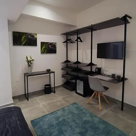 Гостевой дом Capital By Vallettastay